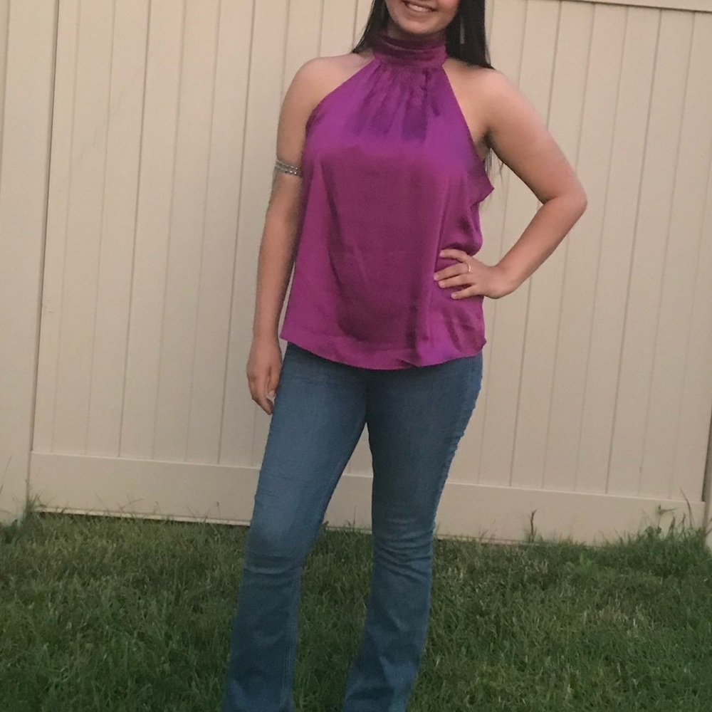 Halter Top - Picture 2 of 2